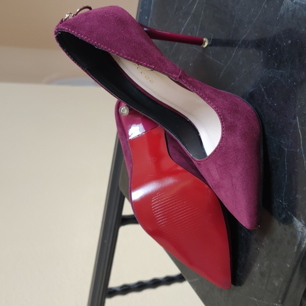 The Tree Red Bottom 4" Burgundy heels, size 37/6.5